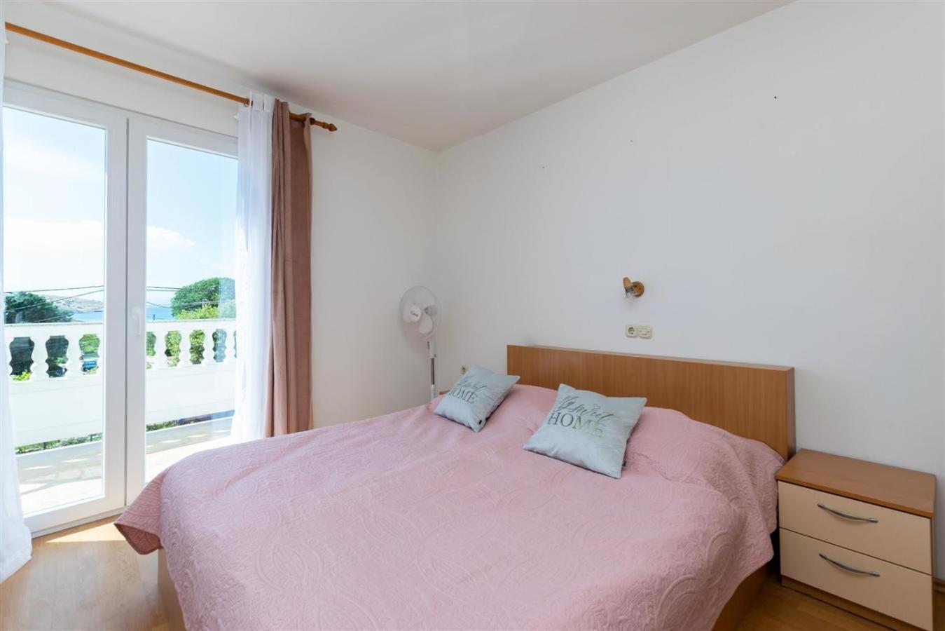 Apartment Dragan I Slavica Lopar Dış mekan fotoğraf